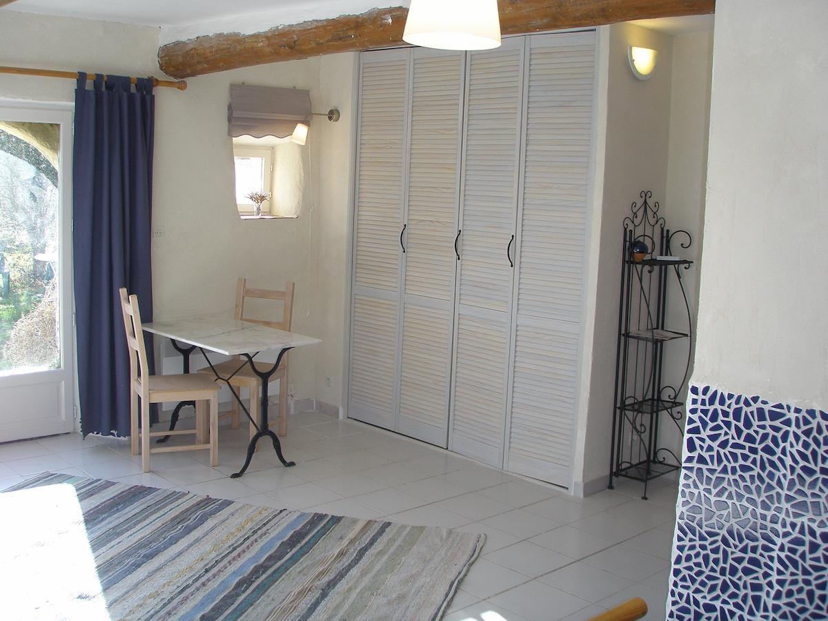 Chambres D'Hotes La Grange Au Negre Alba-la-Romaine Quarto foto